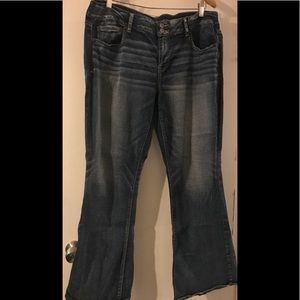 Size 18 American eagle jeans